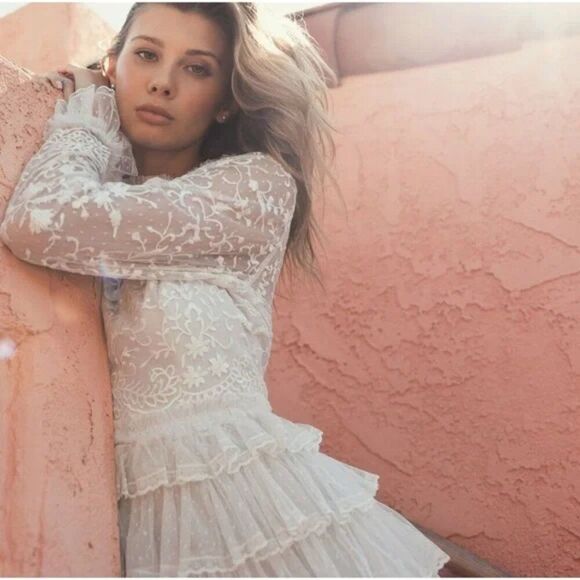 Mac Duggal 8003 Size 8 Embroidered Long Sleeve Ruffled Tiered Pearl White Dress - Picture 3 of 11